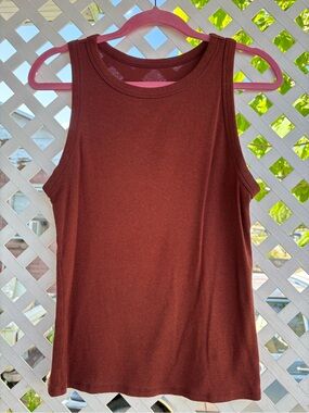 a new day Sleeveless Tank Top - Rust